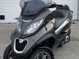 Piaggio MP3 300cc, triračiai