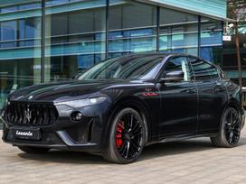 Maserati Levante, 3.8 l., visureigis / krosoveris