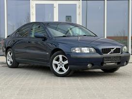 Volvo S60, 2.4 l., saloon / sedan