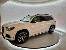 Mercedes-Benz GLS400, 2.9 l., off-road / crossover