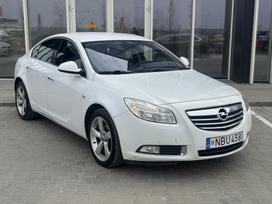 Opel Insignia, 2.0 l., Седан