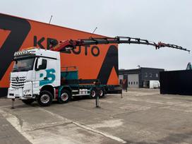 Mercedes-Benz Arocs 3258 8x4, su kranu