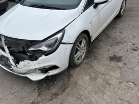 Opel Astra, LXD, dalimis. Detaliu pristatymas