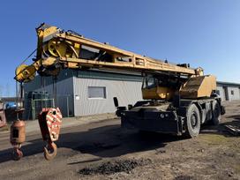 Kobelco RK250, kranai
