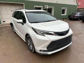 Toyota Sienna rezerves daļās. Toyota sienna 2022m dalimis labai platus toyota