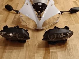 Yamaha R1, superbikes