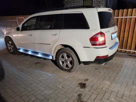 Mercedes-Benz GL450, 4.7 l., off-road / crossover