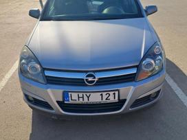 Opel Astra, 2.0 l., saloon / sedan