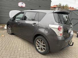 Toyota Verso, 2.2 l., Минивэн