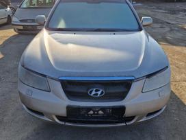 Hyundai Sonata Dalimis