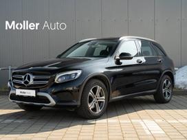 Mercedes-Benz GLC250, 2.0 l., off-road / crossover