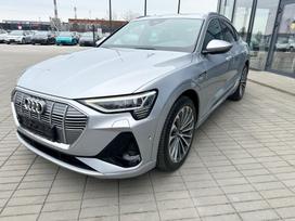 Audi e-tron Sportback, 95 kWh, off-road / crossover