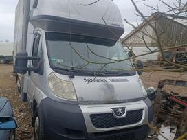 Peugeot Boxer dalimis. Dalimis 360000km rida variklis deze dirba be prekaistu