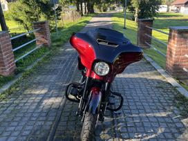 Harley-Davidson Street Glide FLHX 1868cc, čioperiai / kruizeriai / custom