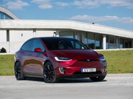 Tesla Model X, 90 kWh, off-road / crossover
