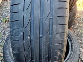 Bridgestone Potenza S001, летние 255/40 R18