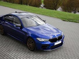 BMW M5, 4.4 l., saloon / sedan