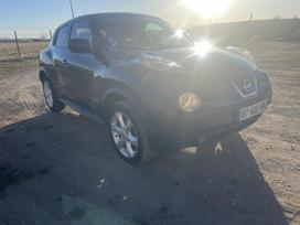 Nissan Juke, 1.5 l., off-road / crossover