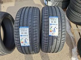 Triangle, summer 245/35 R20