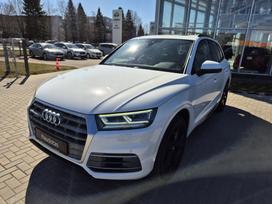 Audi Q5, 2.0 l., off-road / crossover
