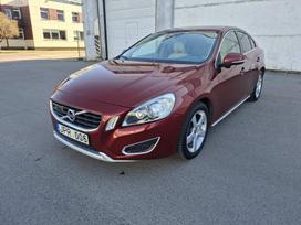 Volvo S60, 2.0 l., Седан