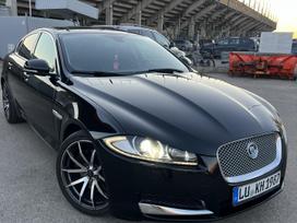 Jaguar XF, 3.0 l., saloon / sedan