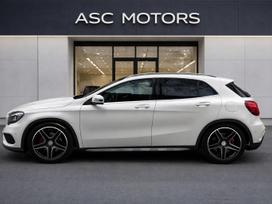 Mercedes-Benz GLA220, 2.1 l., off-road / crossover