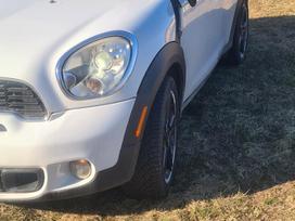 Mini Countryman S Spalvos kodas light white b15 variklio n18 b16 a rida 140 00