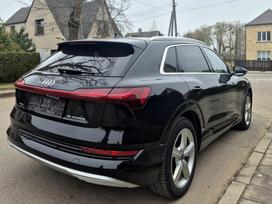 Audi e-tron, 95 кВт·ч, Внедорожник / Кроссовер