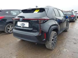 Toyota Yaris Cross по частям