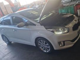 Kia Carens Variklis ir kiti agregatai dirbo tvarkingai
