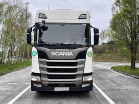 Scania R450, double sleeper