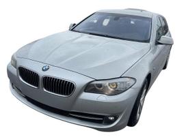 BMW 530 dalimis