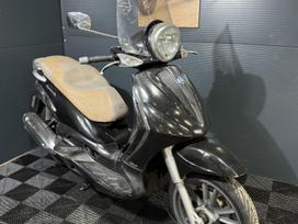 Piaggio Beverly 125cc, motoroleriai / mopedai