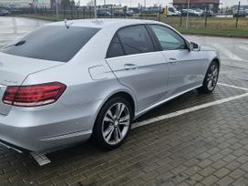 Mercedes-Benz E350, 3.0 l., Седан