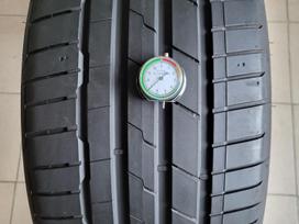 Hankook Ventus S1 evo 2 101Y AO, summer 285/30 R22
