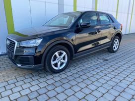 Audi Q2, 1.6 l., off-road / crossover