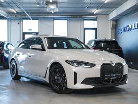 BMW i4, Хэтчбек