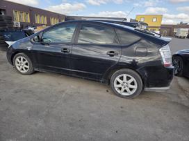 Toyota Prius Rašome pvm sąskaitas siunčiame į kitus miestus esant poreikiu