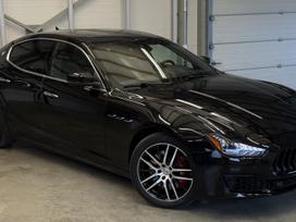 Maserati Ghibli, 3.0 l., Седан