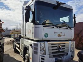 Renault Magnum 460DXi, vilcējs