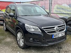Volkswagen Tiguan, 2.0 l., off-road / crossover