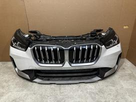 BMW X1 2 0 benzinas pilnas televizorius su radiatoriais ir ventiliat
