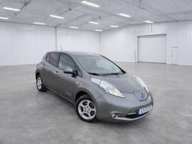 Nissan Leaf, 30 kWh, hatchback