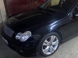 Mercedes-benz, lengvojo lydinio, R17