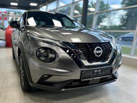 Nissan Juke, 1.0 l., off-road / crossover