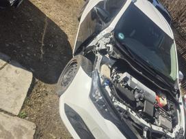 Toyota Auris dalimis. Europa lhd universalas spalva 040 rida 120k km 2018 m