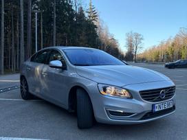 Volvo S60, 2.0 l., Седан