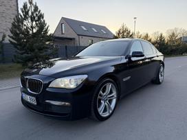 BMW 740, 3.0 l., saloon / sedan