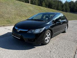 Honda Civic, 1.3 l., Седан